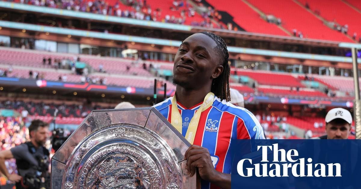 卫报：埃泽加盟热刺的交易基本完成，初始费用或低于5500万镑