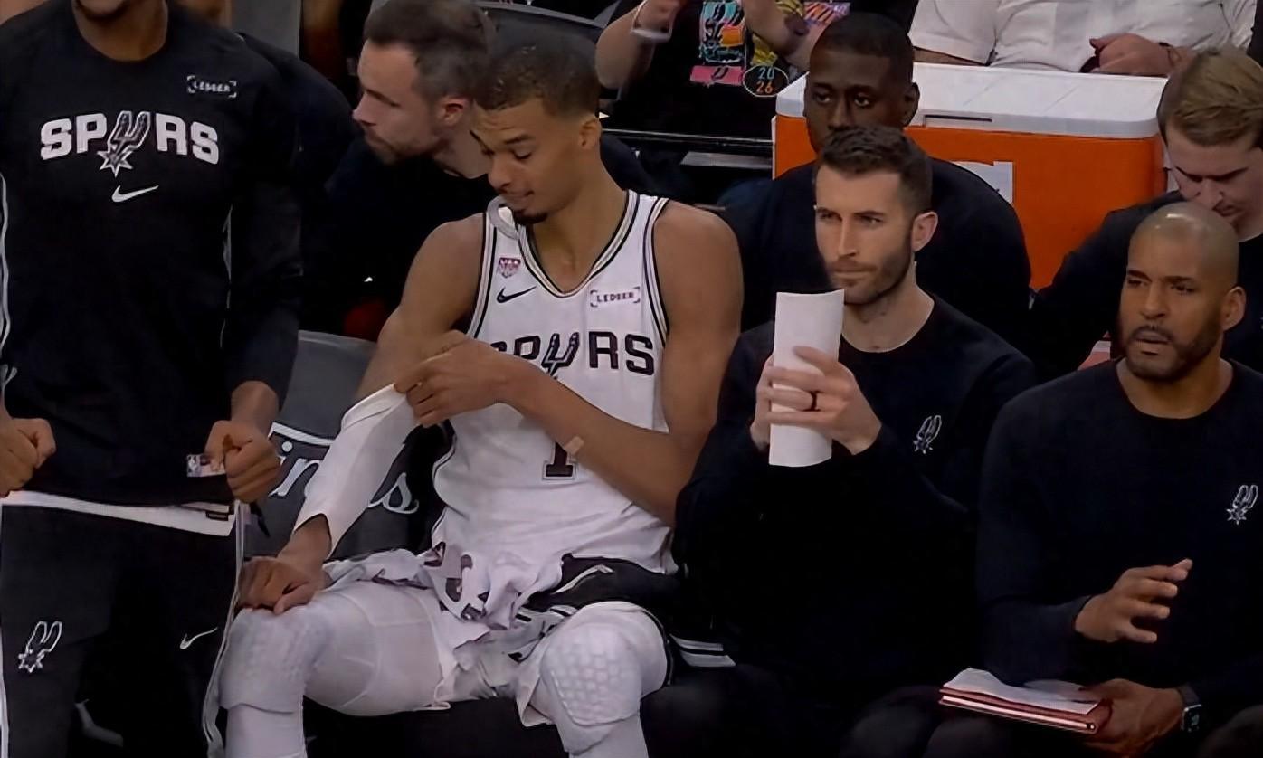 爱游戏体育-NBA总决赛G2：福克斯反弹，唐斯压制文班，托尼兄弟助力马刺